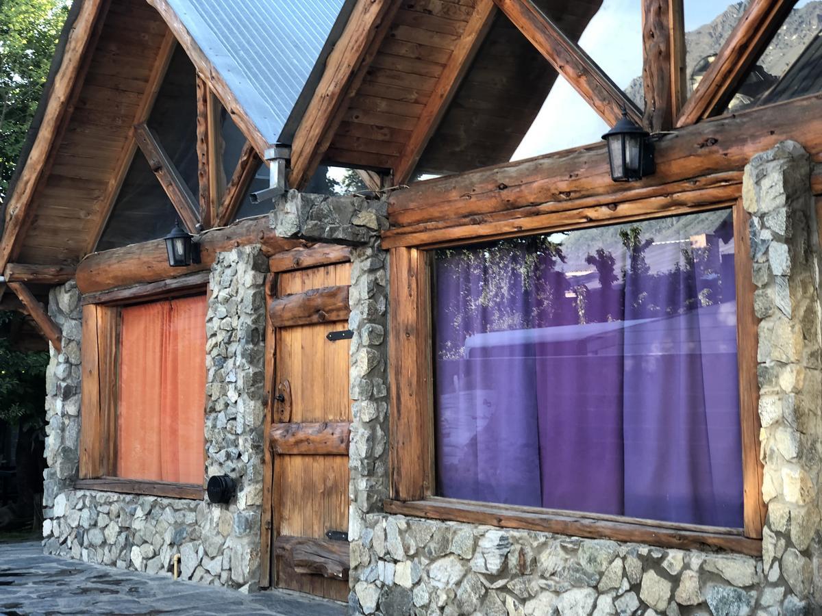 A Pousada Cabanas Pehuenia El Bolsón Exterior foto